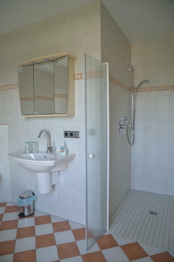 Gaestehaus Waldecker Boos Екстериор снимка